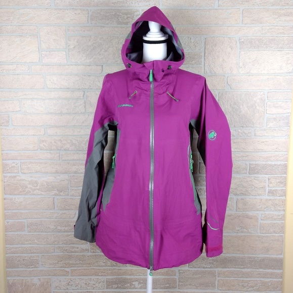 Coats | Mammut Larain Goretex Shell 